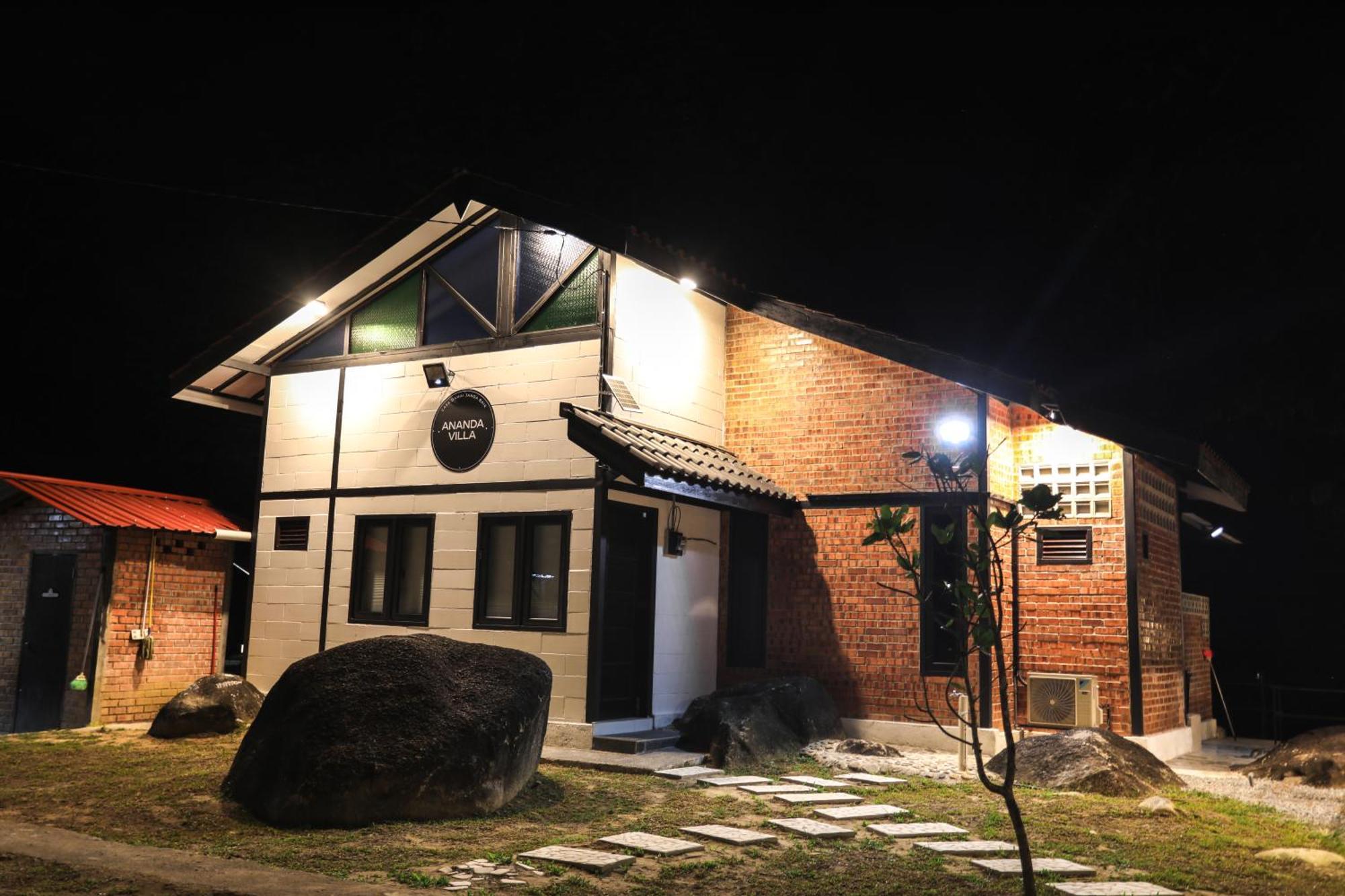 Casa Damai Janda Baik - Riverview Tiny House Bentong Bagian luar foto