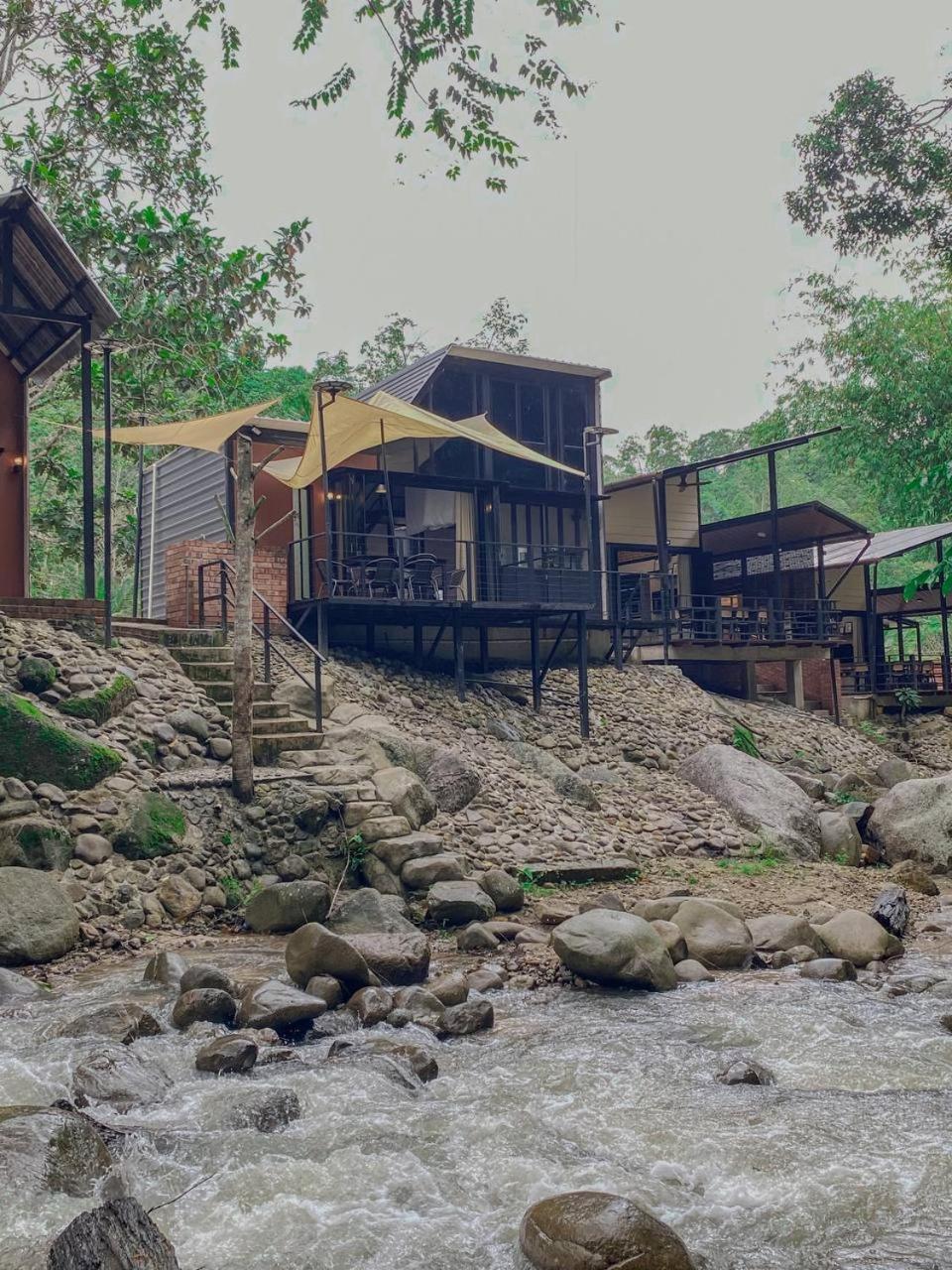 Casa Damai Janda Baik - Riverview Tiny House Bentong Bagian luar foto